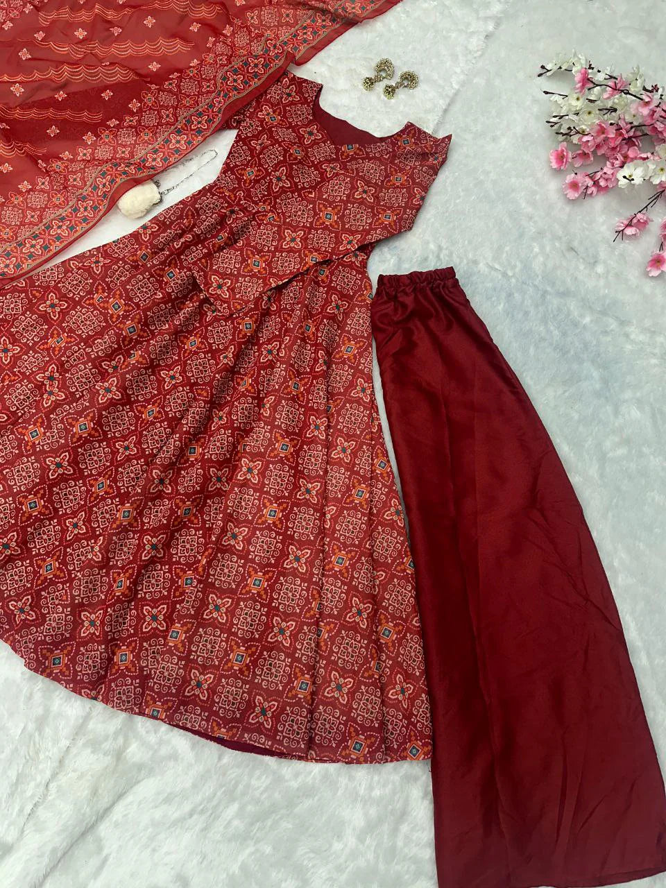 New Arrival Traditional Wear Anarkali Gown